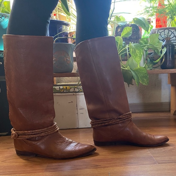 VTG US Polo Assn. Genuine Leather Riding Boots. Size 7. Pull on. Caramel Brown. - Picture 13 of 16